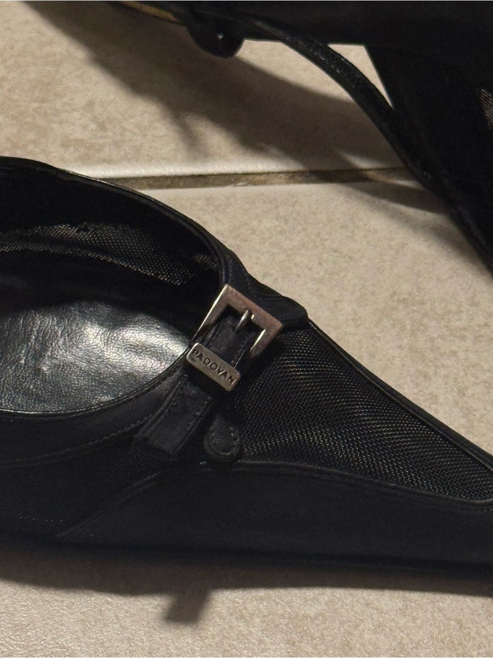 Vintage Black Pointed Slingback Heels with Buckle and Mesh Detail - Picture 7 of 8